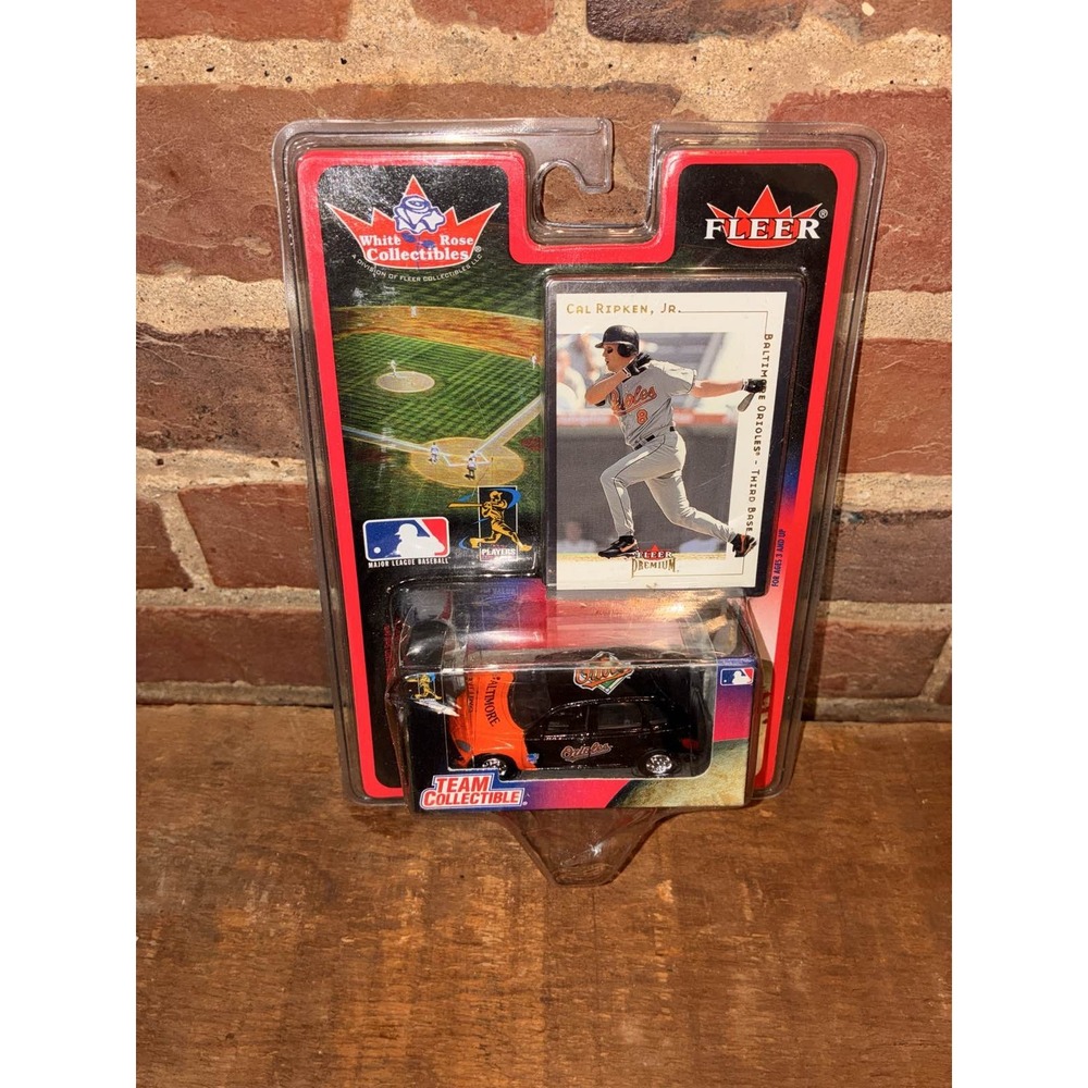 Cal Ripken Jr 2001 Fleer White Rose PT‎ Cruiser Die Cast Card